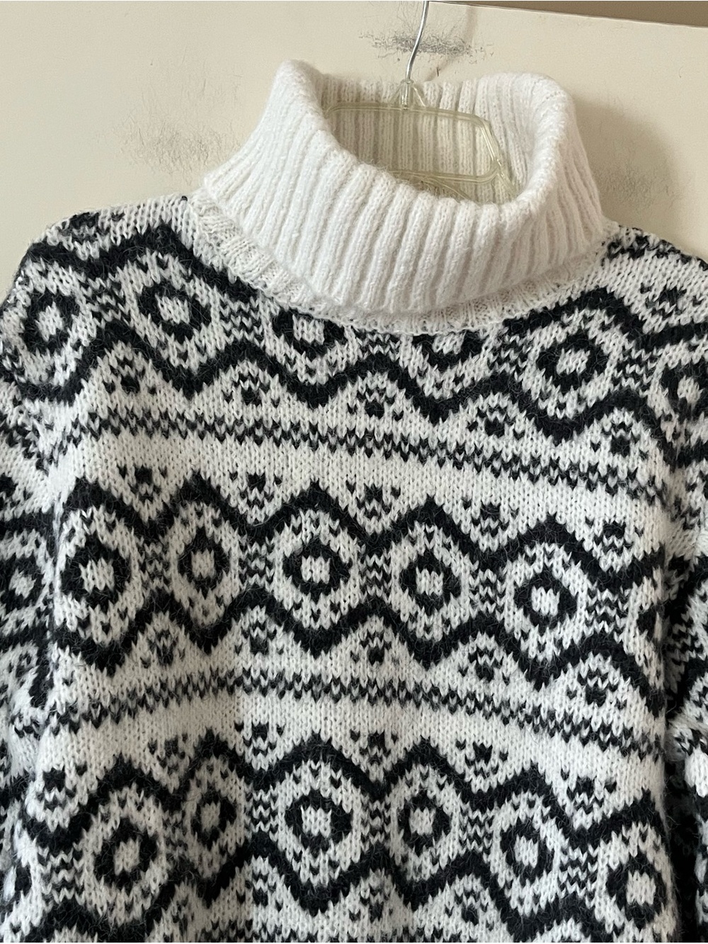 Joseph A. Designer Patterned Turtleneck Sweater Women’s Size 1X - Picture 13 of 15